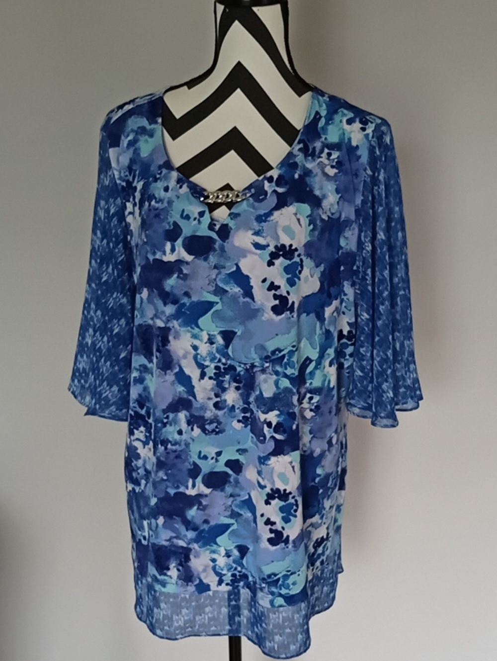 JM Collection XL Blue Top